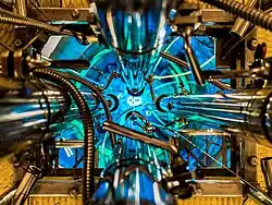 Plano zenital do núcleo do Reator de Pesquisa e Produção RA-3 (CNEA, Argentina)