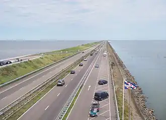 Figura 14. O dique Afsluitdijk nos Países Baixos
