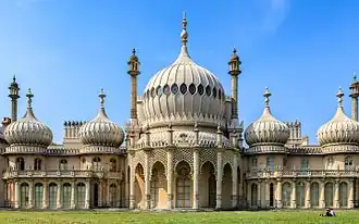 Royal Pavilion em Brighton por John Nash (1815–1823)