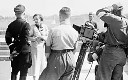 Leni Riefenstahl e Heinrich Himmler em Nuremberg, 1934.