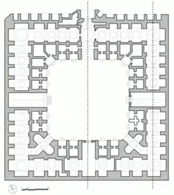 Exemplo de planta baixa de um caravançarai.