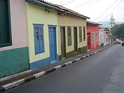 Casário de taipa de pilão