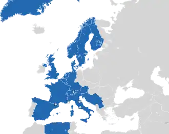 Um mapa colorido dos países da Europa