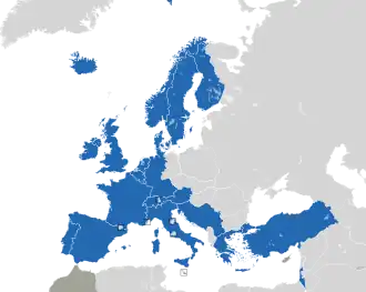 Um mapa colorido dos países da Europa