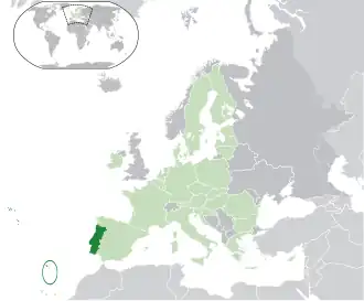 Localização da Madeira (círculo), em Portugal (verde) e na União Europeia (verde-claro)