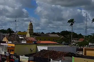 Vista para o Centro e Paróquia Nossa Senhora do Desterro (Igreja do município vizinho Itambé)