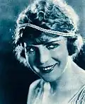 Kathlyn Williams, estrela do seriado The Adventures of Kathlyn, produzido pela Selig Polyscope Company em 1913.