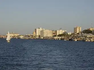 Vista da região portuária da cidade