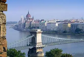 Danúbio (na imagem em Budapeste, na Hungria), o maior rio da UE