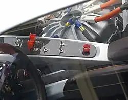 Volante e console central do Porsche 918 RSR