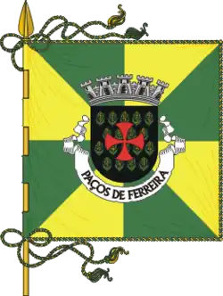 Bandeira de Paços de Ferreira