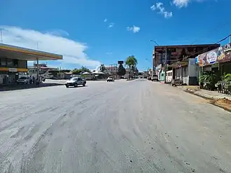 Avenida Tancredo Neves, uma das principais da cidade