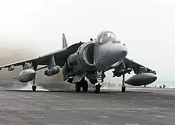Um Harrier americano.
