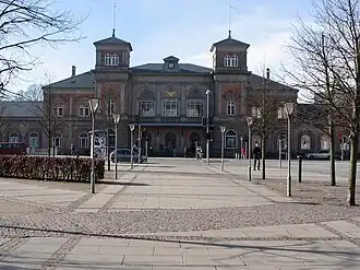 A estação ferroviária Aalborg Banegård