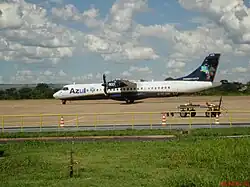 Aeronave ATR 72 da Azul Linhas Aéreas que opera a ligação de Santo Ângelo e Porto Alegre diariamente.