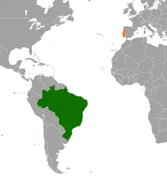 Mapa indicando localização do Brasil e de Portugal.