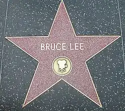 Estrela de Bruce Lee.