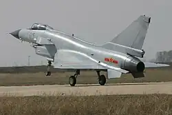 Um caça Chengdu J-10 chinês.