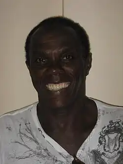 O ex-artilheiro Cláudio Adão.