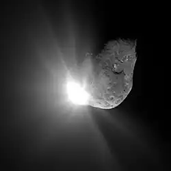 Comet Tempel collides with Deep Impact's impactor