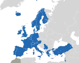 Um mapa colorido dos países da Europa