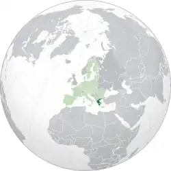 Localização da Grécia  (em verde escuro) e na União Europeia (em verde claro)