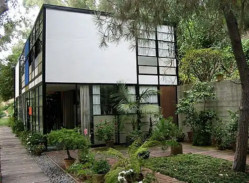 Eames House de Charles and Ray Eames, Pacific Palisades, (1949)