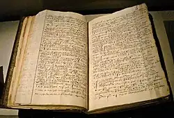 Manuscrito de Gabriel de Luetz d'Aramon em volume encadernado
