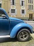 Fusca azul na Rua Pires de Almeida
