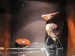 Cuia tradicional e gajeta.