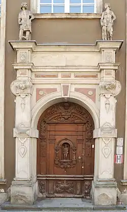Porta renascentista em Gdańsk (Polônia)