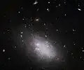 Galáxia anã UGC 685 tirada pelo Hubble.