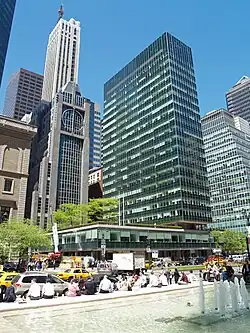 Lever House de Skidmore, Owings & Merrill (1951–52)