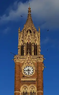 Torre do relógio da Universidade de Mumbai, Índia (década de 1870)