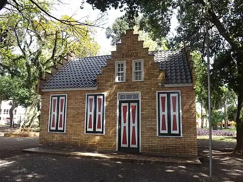 Casa em estilo arquitetônico holandês