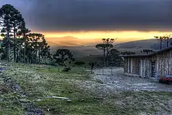 Pôr do Sol nas redondezas do Pico do Monte Negro