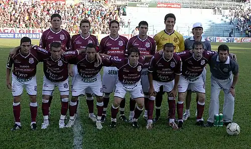 Time inicial do Sertãozinho na partida contra o Santos, Campeonato Paulista 2008.