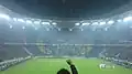 Coreografia da torcida durante o Marele Derby (49.112 espectadores).