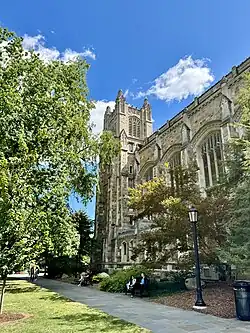 Edifício de Pesquisa Jurídica William W. Cook